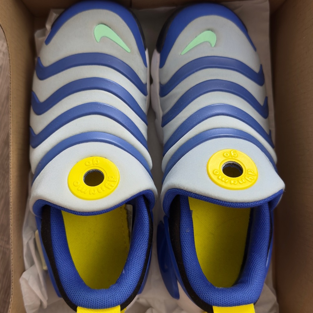Nike Kids Sneakers in Blue and Yellow